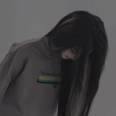 氛围感很强的高级感治愈系小众女头