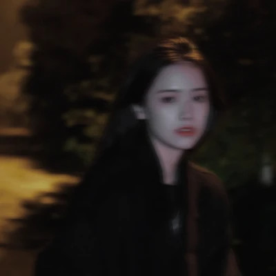 氛围感很强的高级感治愈系小众女头