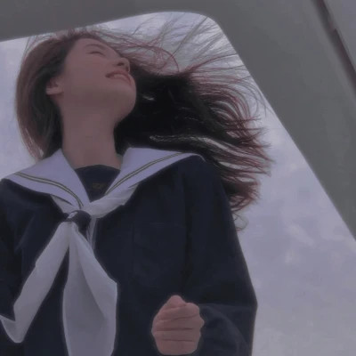 氛围感很强的高级感治愈系小众女头