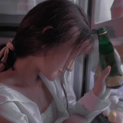 氛围感很强的高级感治愈系小众女头