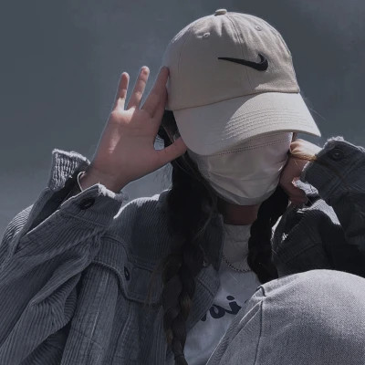 氛围感很强的高级感治愈系小众女头