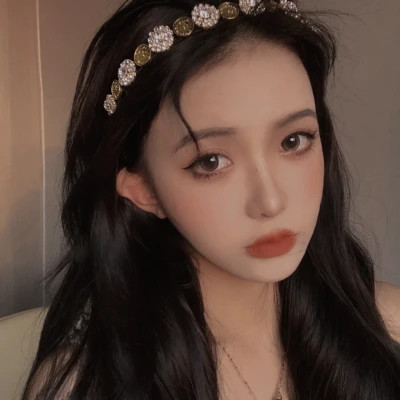 氛围感很强的高级感治愈系小众女头