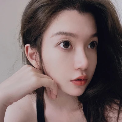 氛围感很强的高级感治愈系小众女头