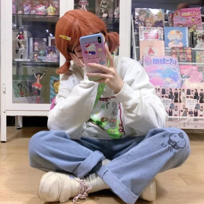 青春少年感十足的女生头像