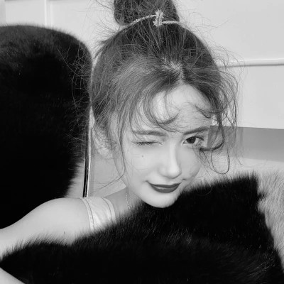 真人黑白少年少女头像图片