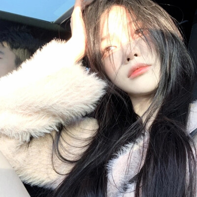 大气好看又高级的女生头像