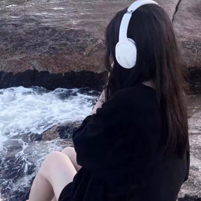 大气好看又高级的女生头像