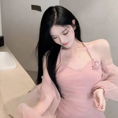 大气好看又高级的女生头像