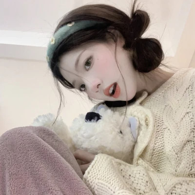 大气好看又高级的女生头像