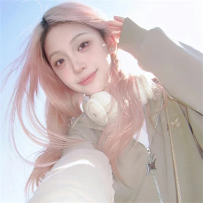 大气好看又高级的女生头像