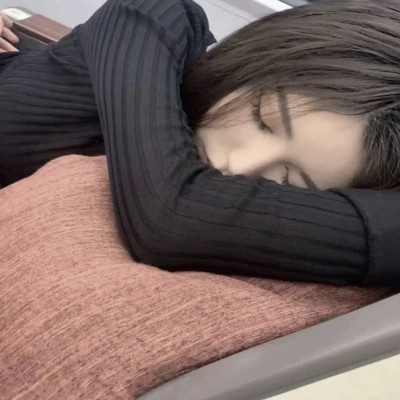 大气好看又高级的女生头像