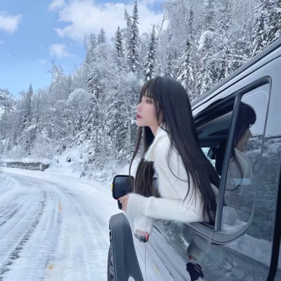大气好看又高级的女生头像