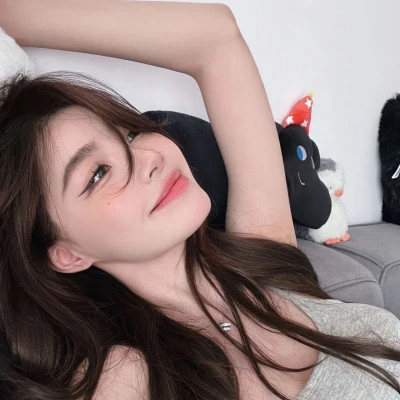 大气好看又高级的女生头像