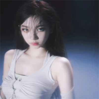 神仙真人头像女