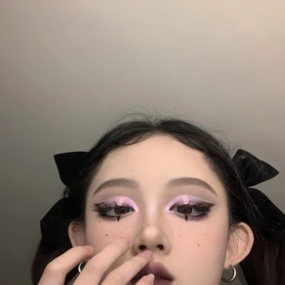 神仙真人头像女