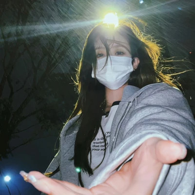 神仙真人头像女