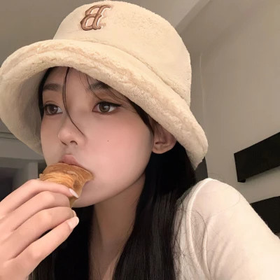 神仙真人头像女