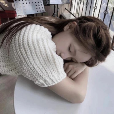 2025绝美的神仙颜值女生头像真人