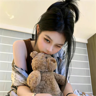 2025绝美的神仙颜值女生头像真人