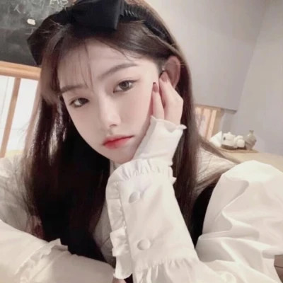 2025绝美的神仙颜值女生头像真人