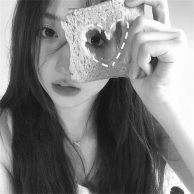 女生头像高级小众高冷黑白