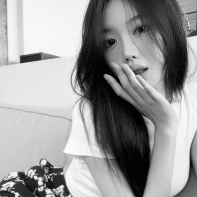 头像女2025高级黑白