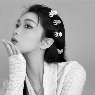 头像女2025高级黑白