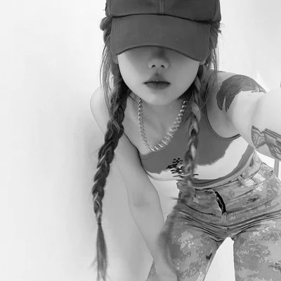 头像女2025高级黑白