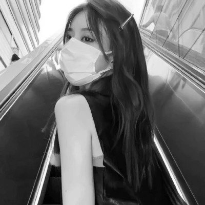 头像女2025高级黑白