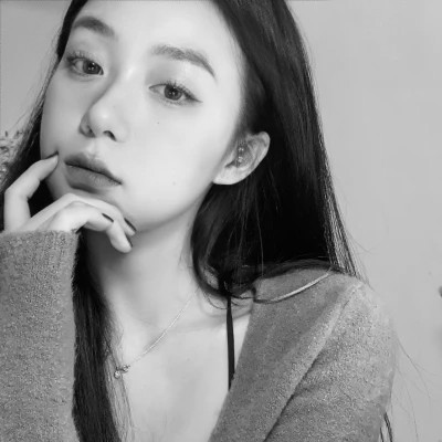 头像女2025高级黑白
