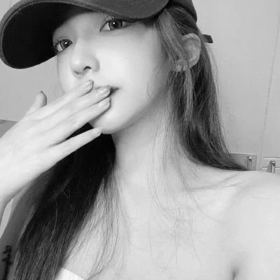 头像女2025高级黑白