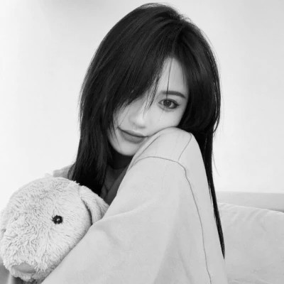 头像女2025高级黑白