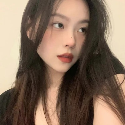 自由且高级的头像