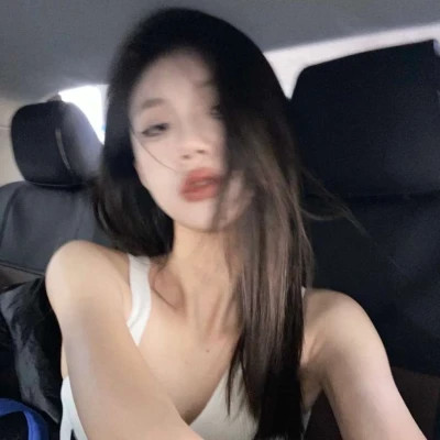 自由且高级的头像