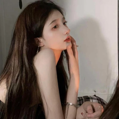 自由且高级的头像