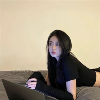 自由且高级的头像