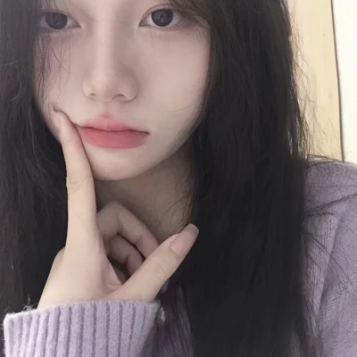 自由且高级的头像