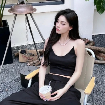 自由且高级的头像