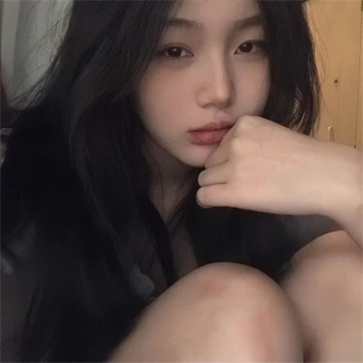 自由且高级的头像