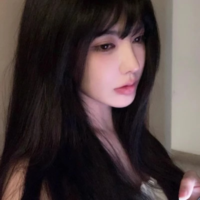 自由且高级的头像