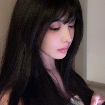 自由且高级的头像