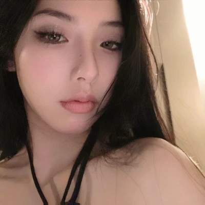 自由且高级的头像
