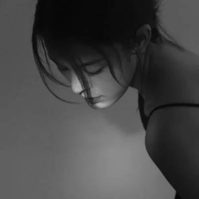 女野王头像高级黑白