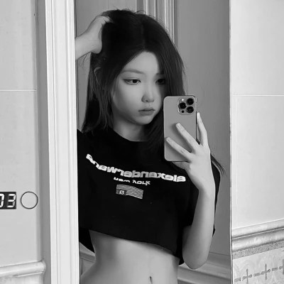 女野王头像高级黑白