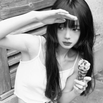 女野王头像高级黑白