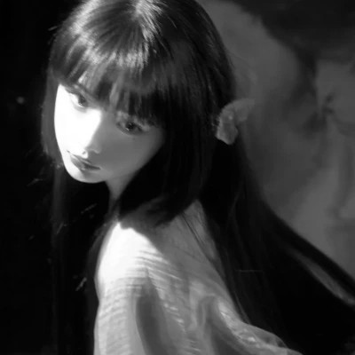 女野王头像高级黑白