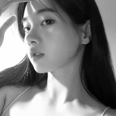 女野王头像高级黑白