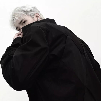 自由感头像男