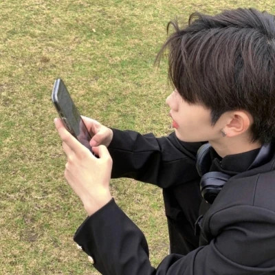 自由感头像男