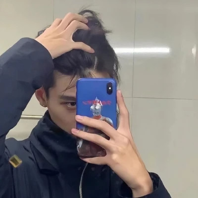 自由感头像男